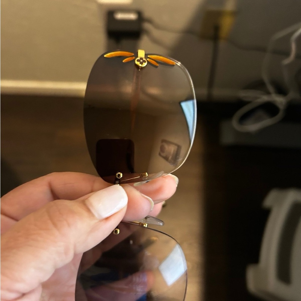 Louis Vuitton authentic sunglasses